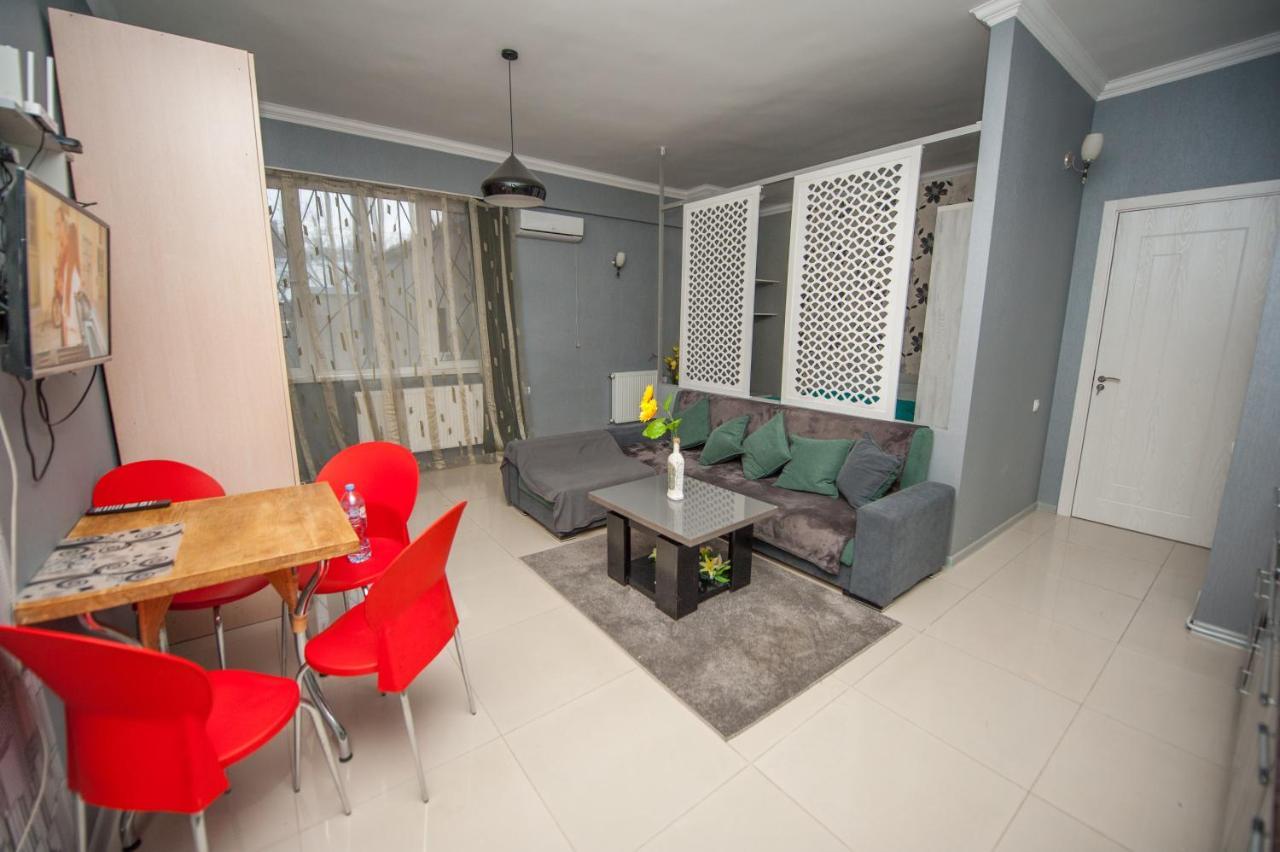 Home Apartments Tbilisi Exterior foto